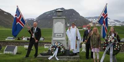 Minningaröldurnar, Svanhildur Helgadóttir
