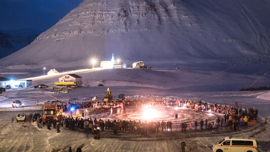 Þrettándaskemmtun í Bolungarvík árið 2017. Mynd: Haukur Sigurðsson.