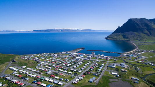 Bolungarvík. Mynd: Haukur Sigurðsson.